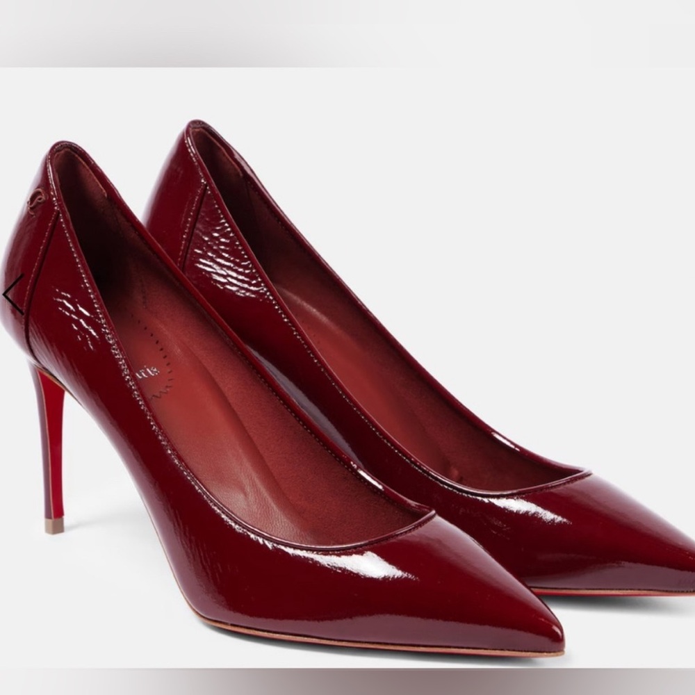 NEW- Christian Louboutin Sporty Kate